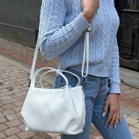 Сумка з натуральної шкіри середнього розміру 67037 фото